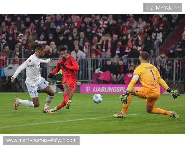 拜仁或会出售边路强点筹钱:豪门引援的内在逻辑与未来布局